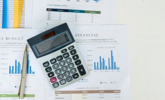 Full Ownership or Shares in Major Financial Groups