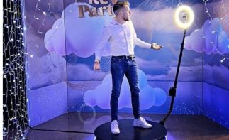 ESTABLISHED, FULLY OPERATIONAL PHOTO BOOTH COMPANY OPERATE FROM ANYWHERE