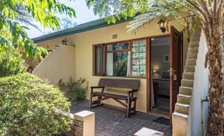 Live Your Dream & Own the Adventure: The Ultimate Lifestyle Investment in Storms River!