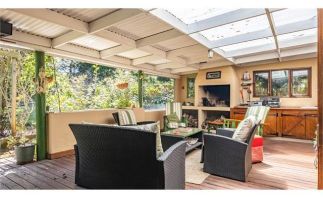 Enchanting Multi-Dwelling, Investment Property in Storms River Village