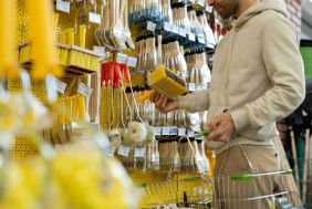 Profitable Turnkey Hardware Store