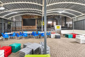 BFS00389_1411_05_Covered_Seating_Hall.jpg