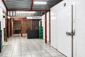 BFS00389_1415_09_Cold_Storage.jpg