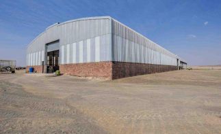 AUCTION - 425HA Turnkey Commercial Farming Operation