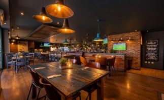 Landmark Bar and Restaurant
