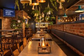 BFS00438_1439_Bar_Tables.jpg