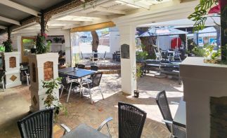 Business for sale - Revelations Café and Restaurant, Makhanda/ Grahamstown