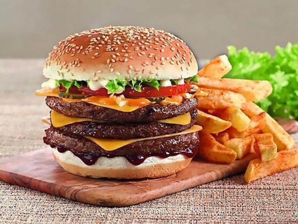 Cafe and take-away in CBD - URGENT SALE