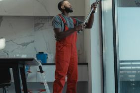 Cash-Generative Cleaning Services Business – Low Overheads