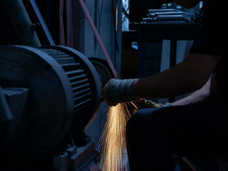 Manufacturers of Punches & Dies, Cropping Blades, Notching Blades, Shear Blades