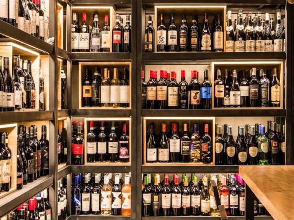 HOT BUY! Franchise Liquor Store located at a busy fuel station - Limpopo