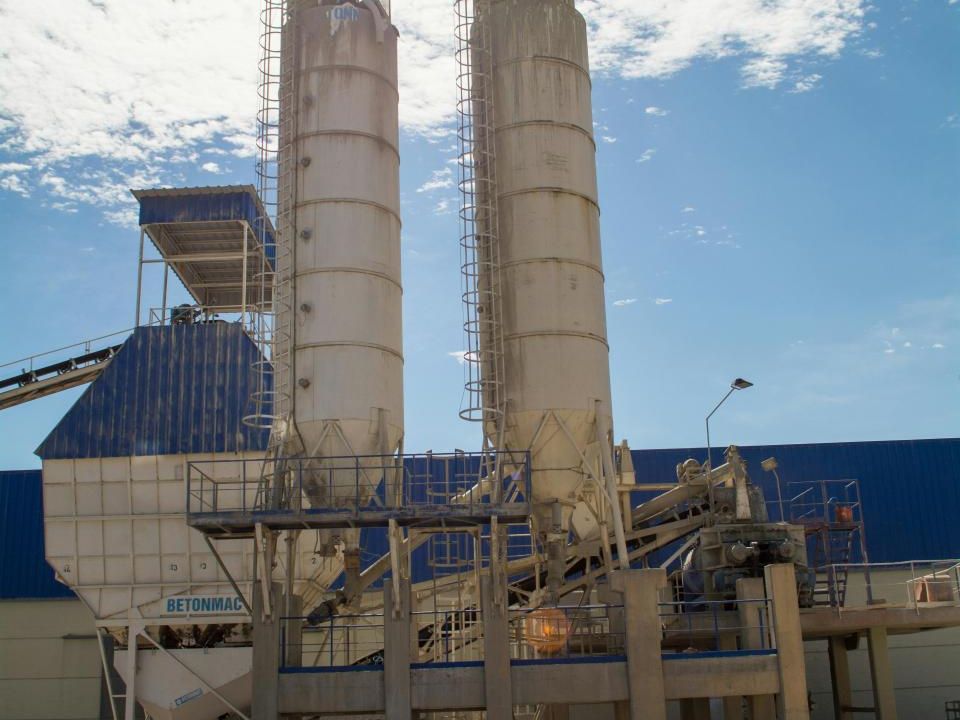 Concrete Readymix plant  - great location!!