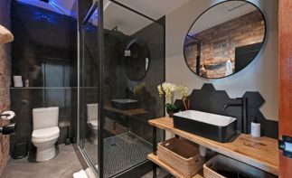 10% Yield: Profitable Cape Town Airbnb Business with Dual-Unit Property and Professional Management