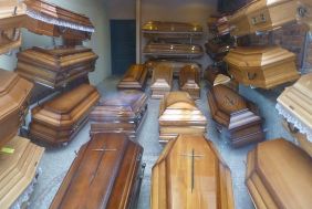 37418_40874_coffin_c.jpg