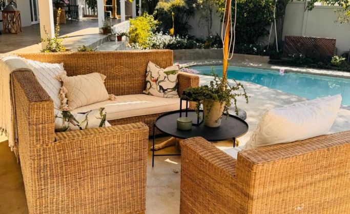 Thriving Handmade Furniture Business with Global Appeal – For Sale
