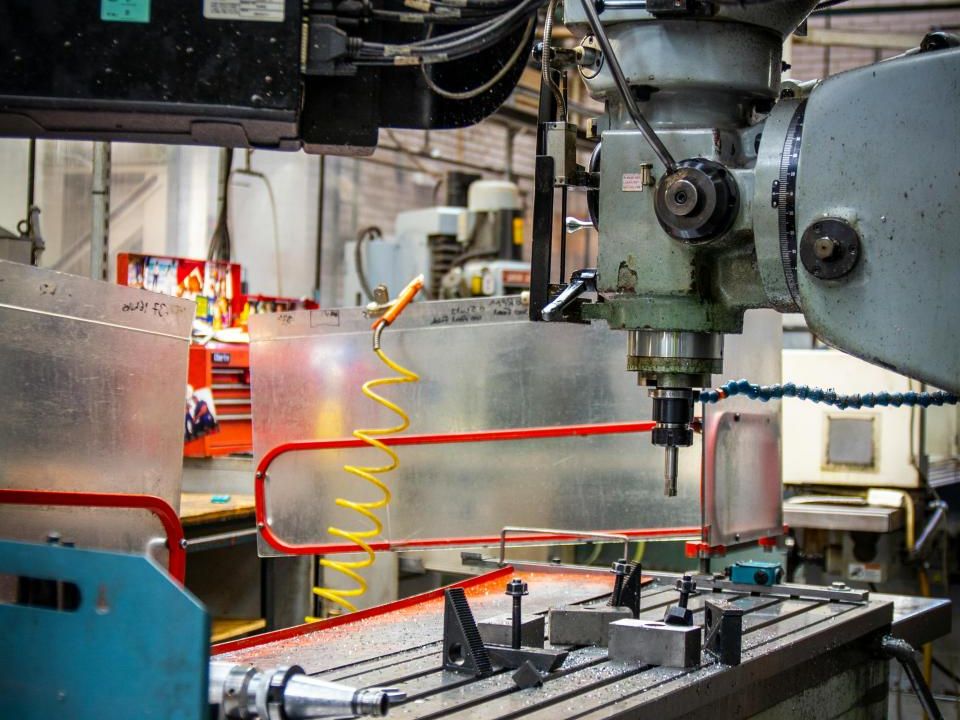 Engineering shop (Pnt) focusing on industry component maintenance