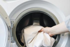 Own Largest Laundry Franchise in South Africa