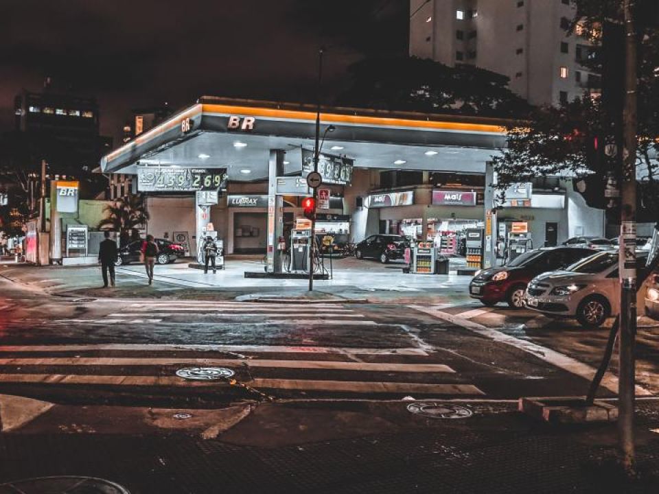 Zoned Stand - Fuel Station and other businesses (Negotiable Cash Price)