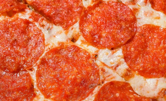 Turnkey fast-food outlet with high-volume sales, known for its signature pizza and burger combos.