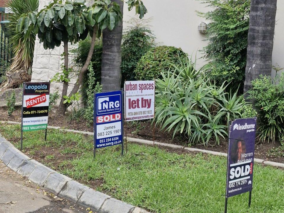  The business manufacturers plastic poles - Strong, Lightweight, and Built to Last