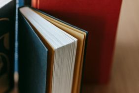 Professional body Textbook provider