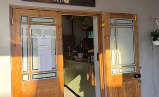 Turnkey Deli with Strong Community Footprint