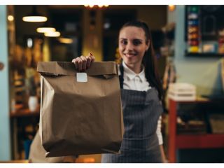 Step Into a Turnkey Portuguese Franchise Built for High Foot Traffic