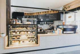 38354_43200_coffee_shop_pic_5.jpg