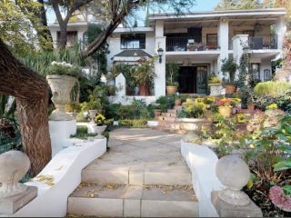 Landmark Hotel,Lodge in Centurion 