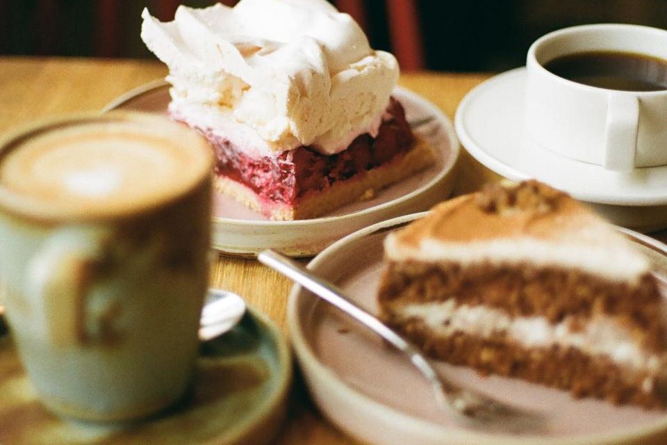Established Franchised restaurant and artisanal bakery With Growth Potential